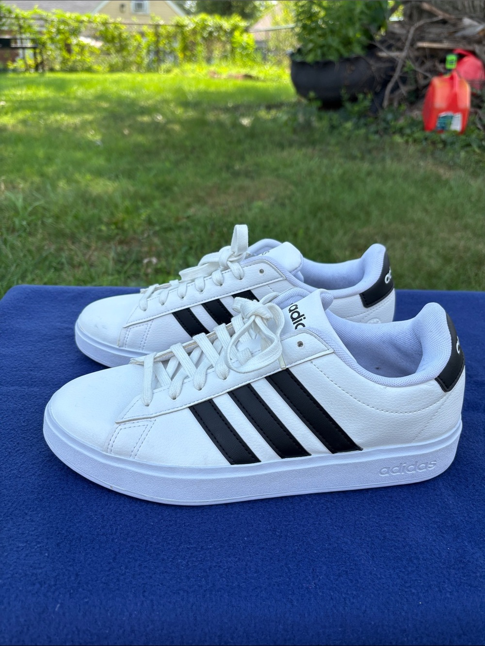 adidas  Grand Court 2.0 White Sneakers with Black Stripes
